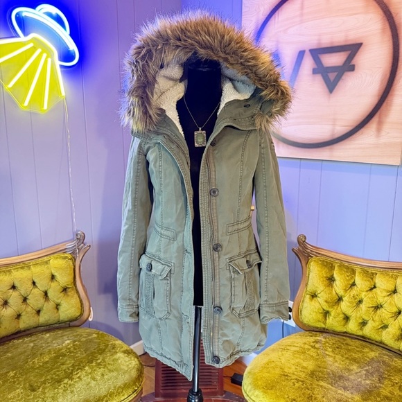 Vintage Y2K Abercrombie & Fitch Green Utility Sherpa Lined Fur Hood Jacket - Picture 3 of 12